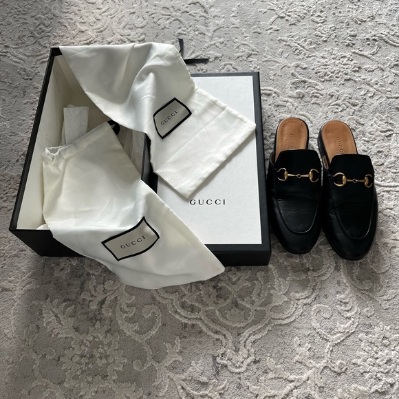 Authentic Gucci Princetown leather slipper - Picture 5 of 12